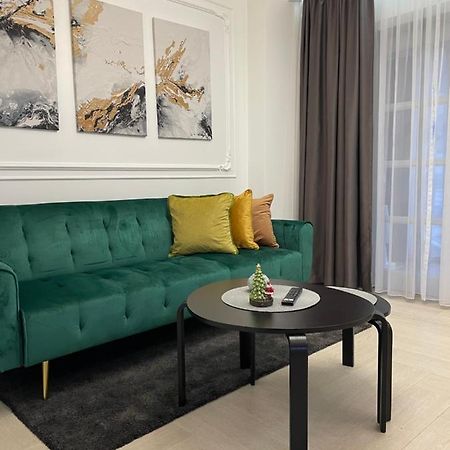 Luxury City Studios Curtea de Argeş Eksteriør bilde
