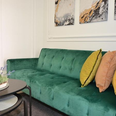 Luxury City Studios Curtea de Argeş Eksteriør bilde