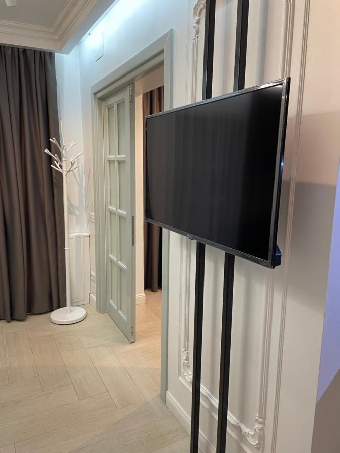 Luxury City Studios Curtea de Argeş Eksteriør bilde