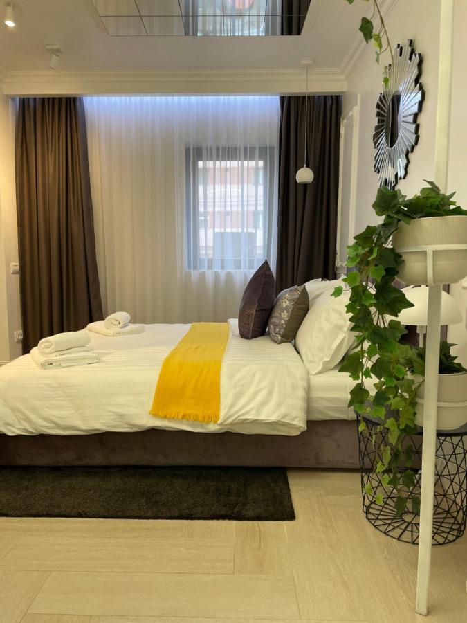 Luxury City Studios Curtea de Argeş Eksteriør bilde
